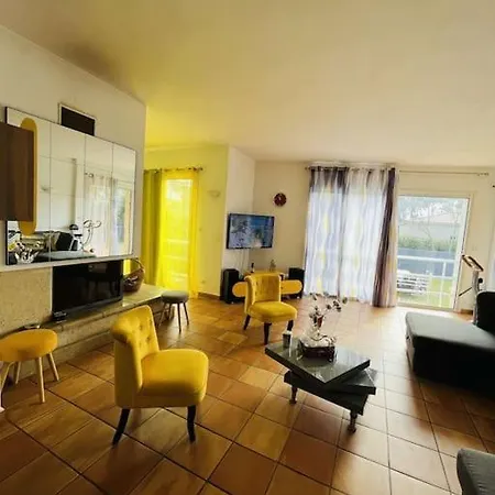 A 100 Metres De La Plage * Borgo (Corsica)